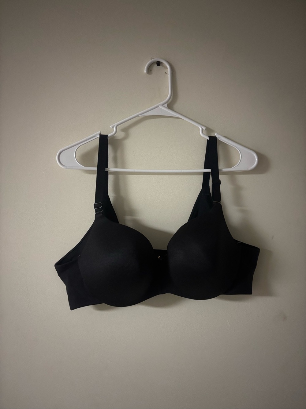 Cacique Lightly Lined Balconette Bra Black 40C Smooth Full Coverage